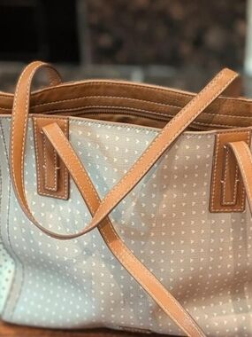 Fossil Emma Heart Tote With Key